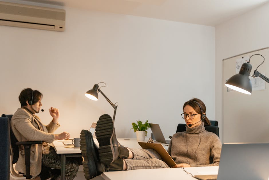 Foto profissional grátis de agentes, ambiente de escritório, ambiente de trabalho